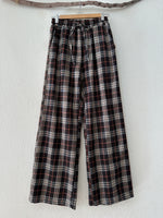 Load image in the gallery viewer,Pantalonas de flanela c/ bolsos HARVEST
