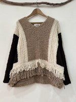 Load image in the gallery viewer,Camisola em malha c/franjas ORSAY
