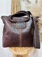 Load image in the gallery viewer,Mala em pele MAJORELLE
