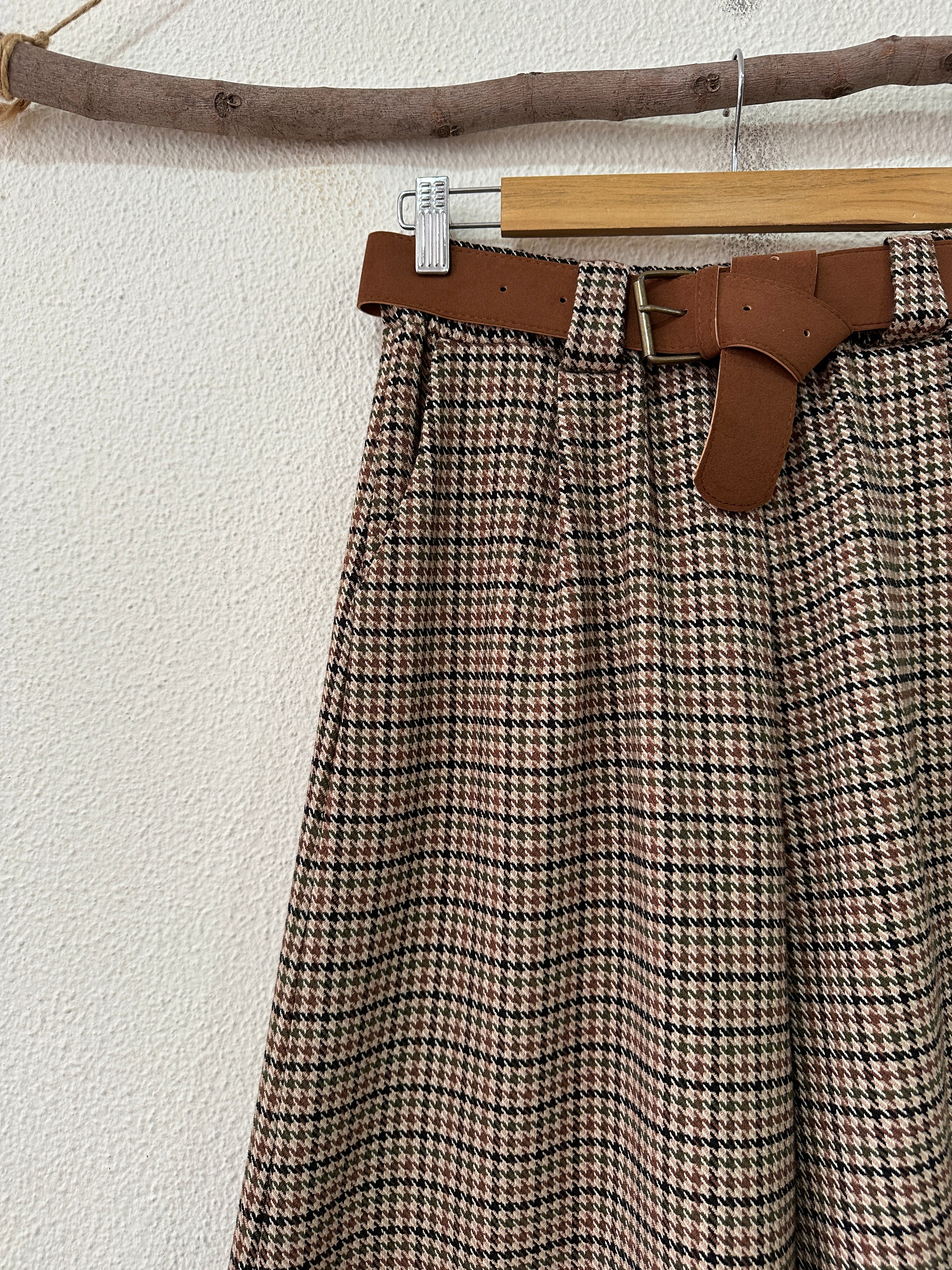 Calças pantacourt c/cinto BLEND