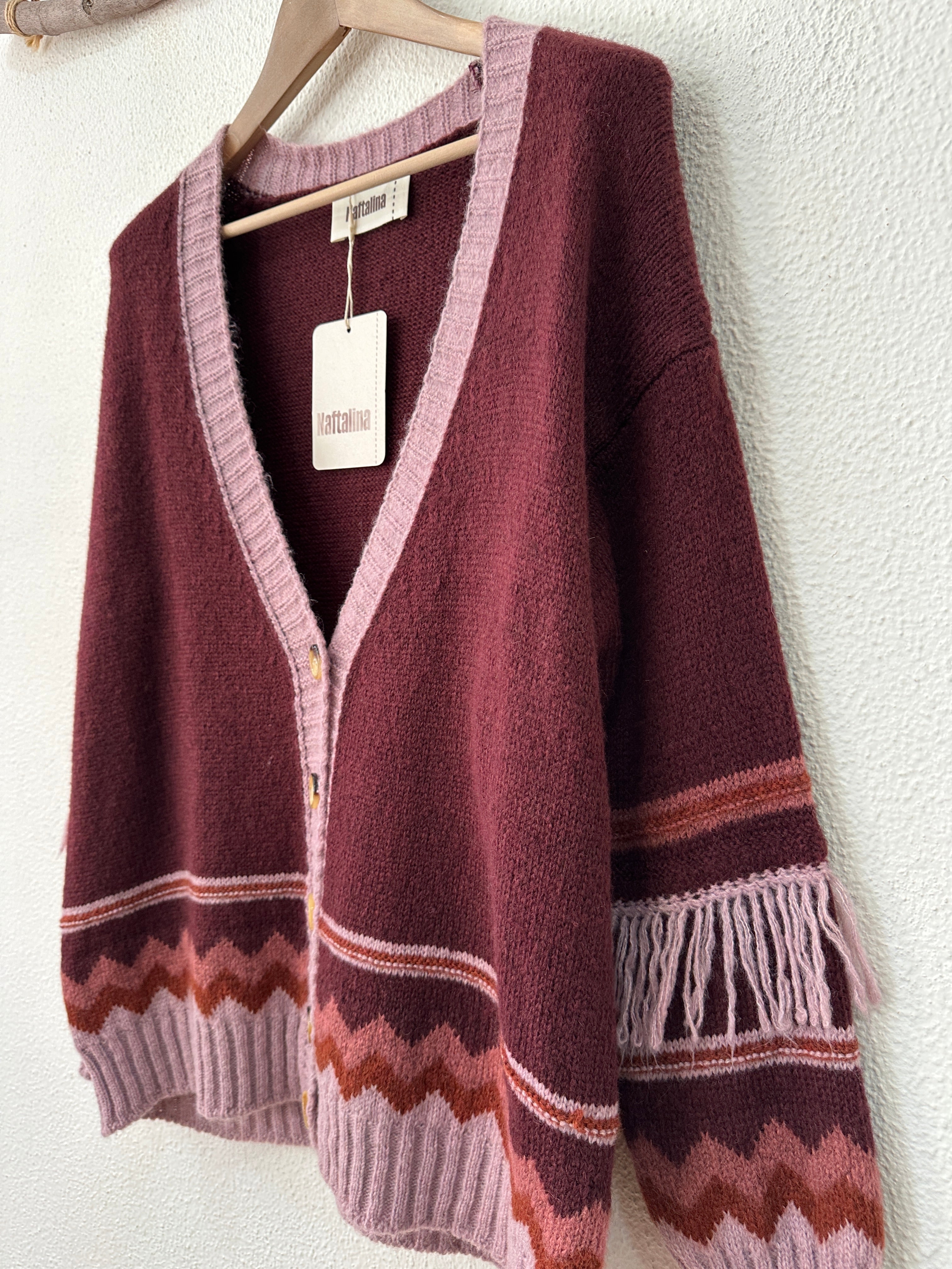 Casaco de malha c/ detalhe de franjas GIFT