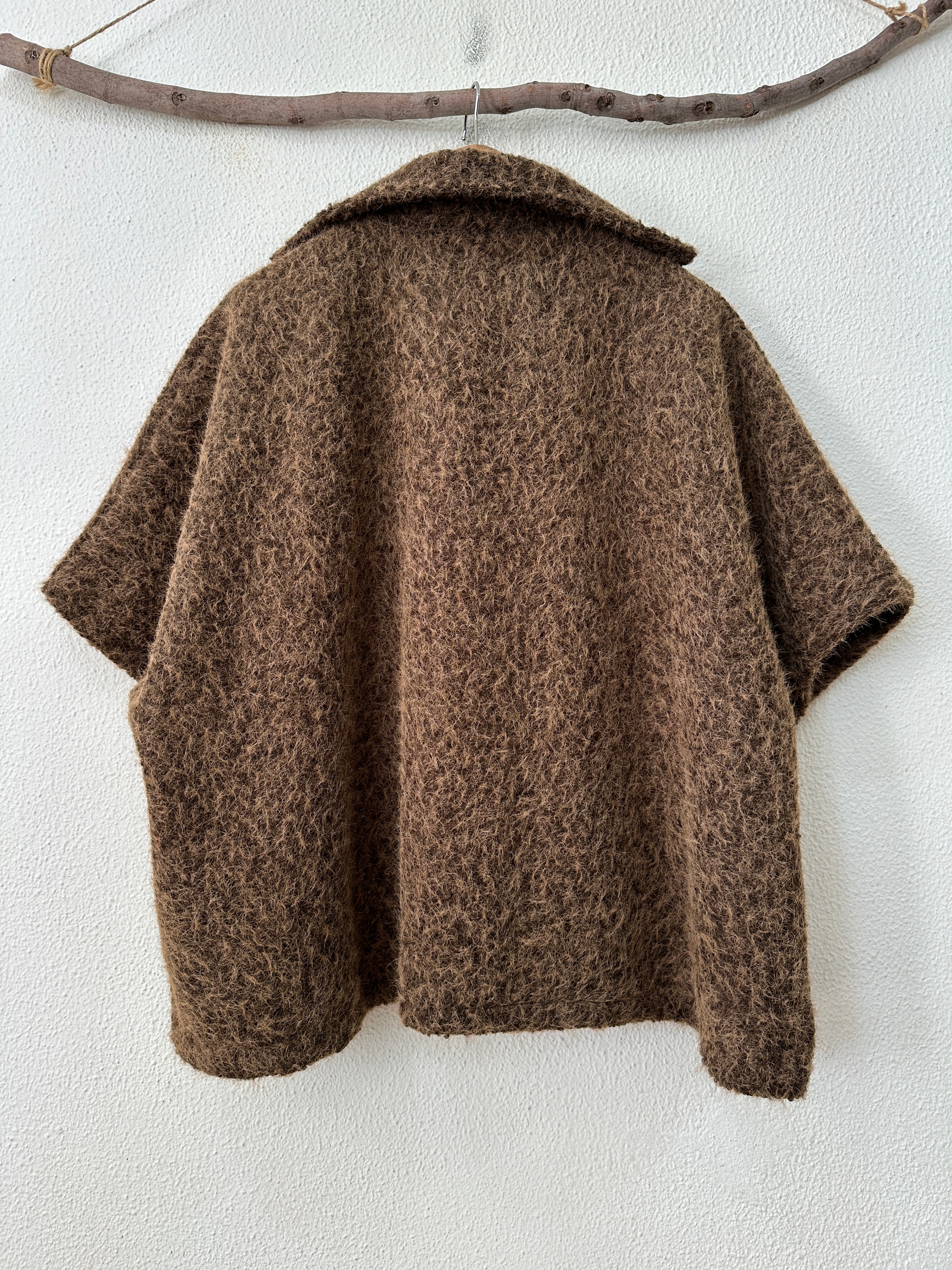 Capa tipo poncho em felpa CARDIFF