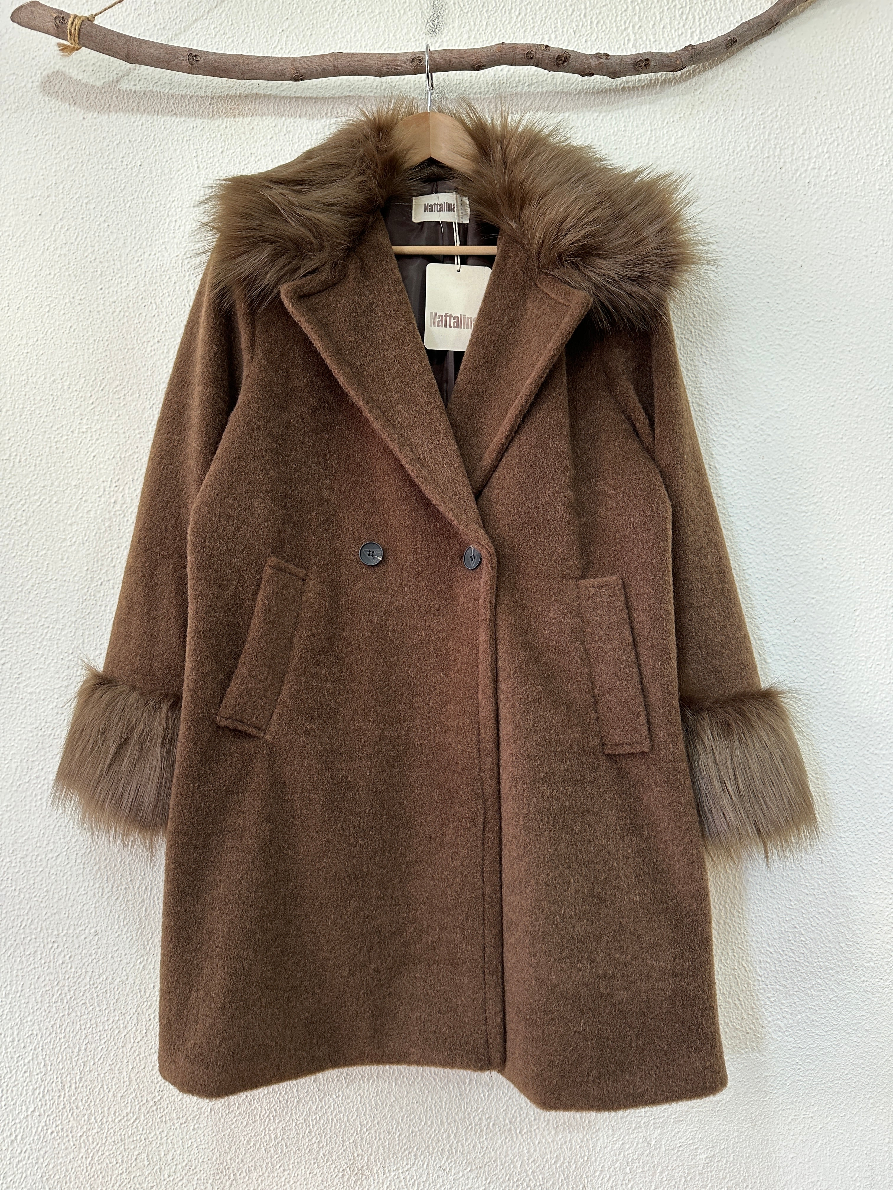 Sobretudo em fazenda c/ aplicação de pelo CONSTANCE