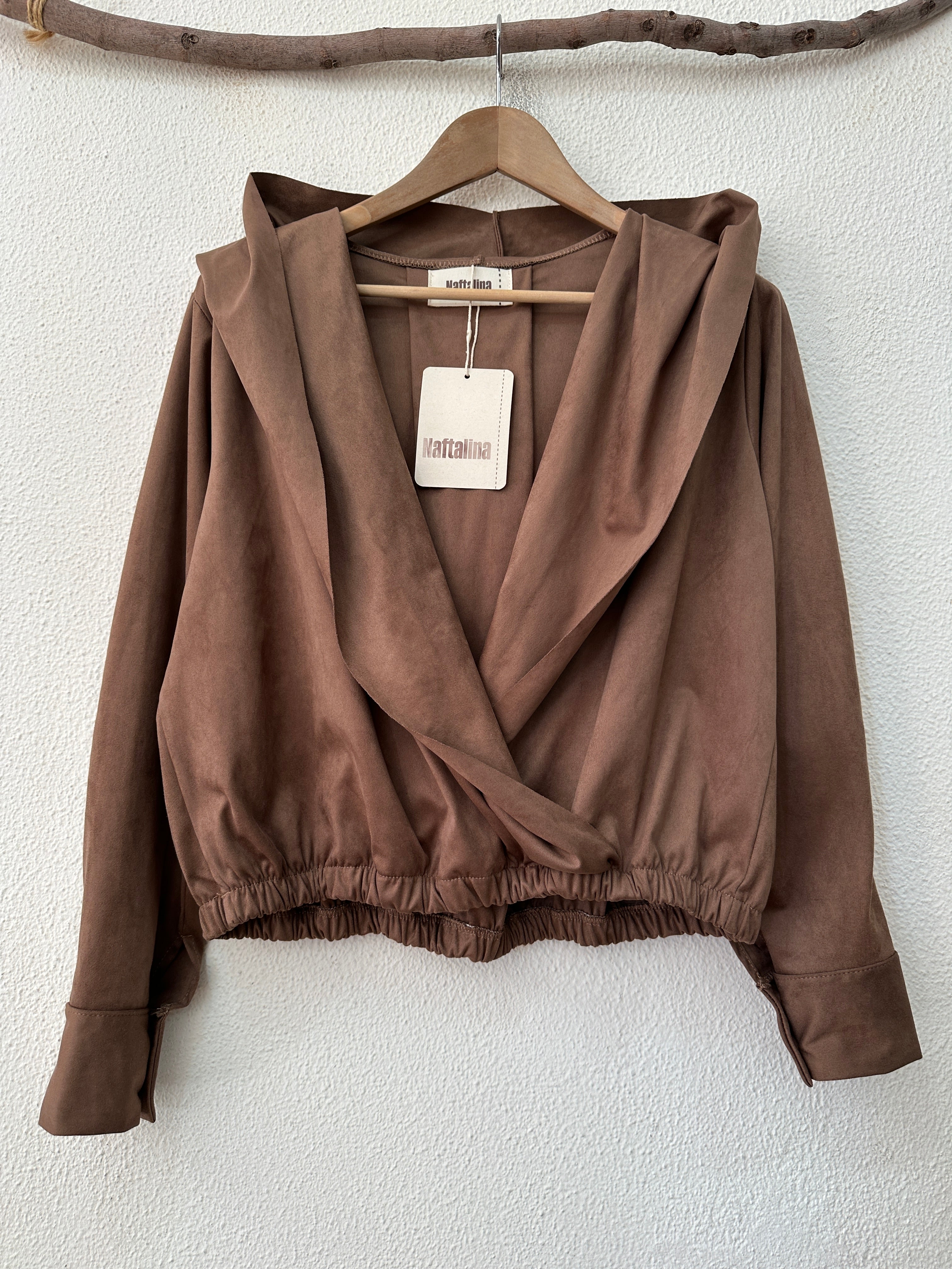 Bomber cruzado c/capuz em suede CHIOMA