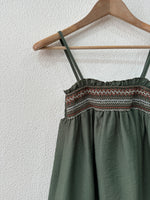 Load image in the gallery viewer,Top c/ elástico e bordados CAIRO
