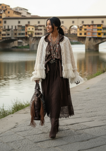 Load image in the gallery viewer,Casaco de malha c/franjas GOYA
