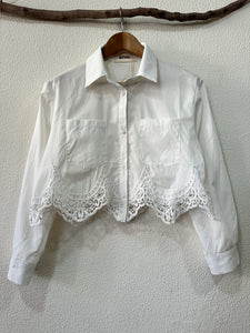 Camisa curta c/renda SUSY