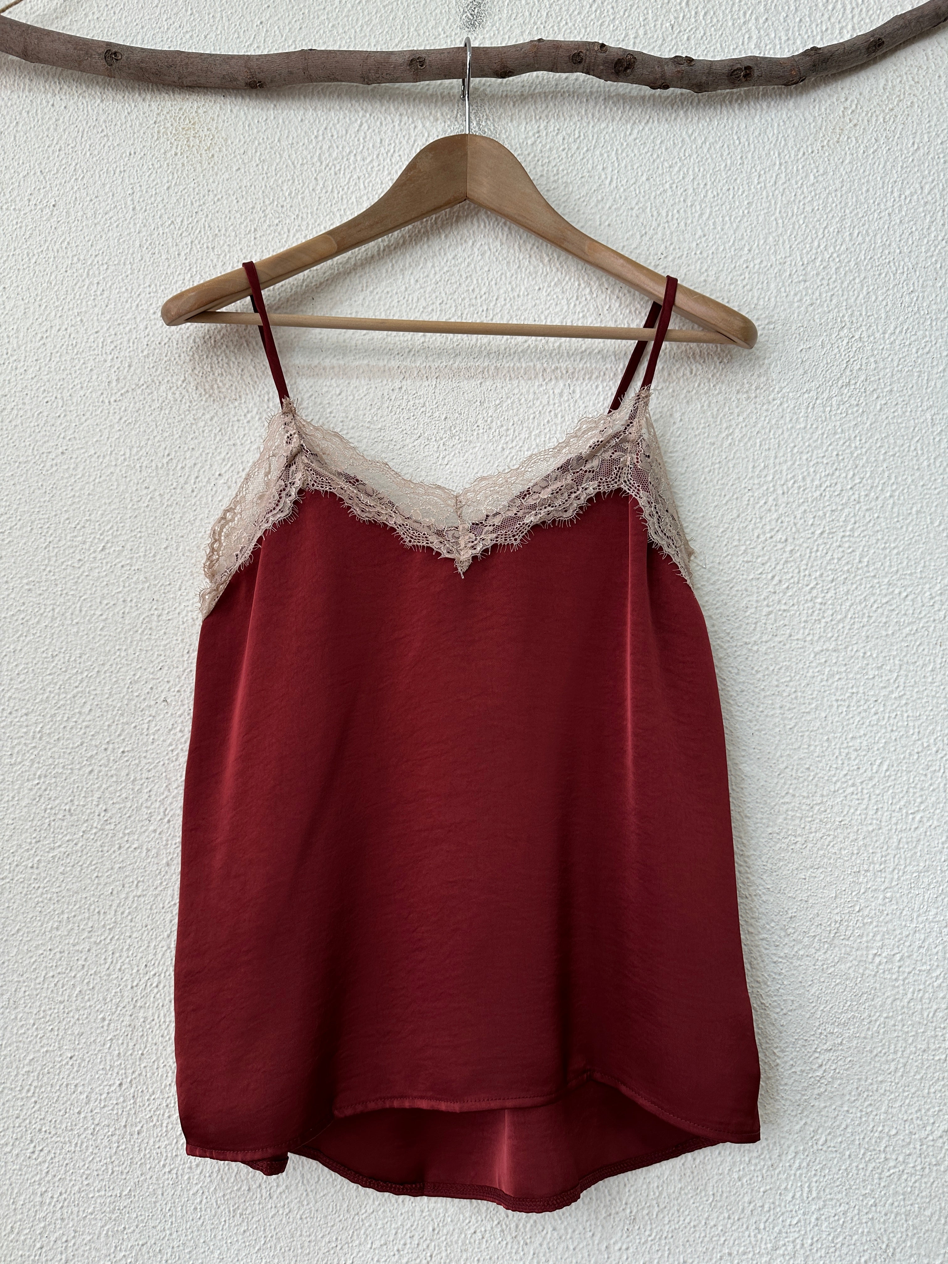 Top acetinado c/ renda JENNIFER