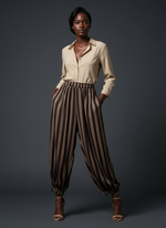 Load image in the gallery viewer,Calças em cetim estilo bombachas TANGER
