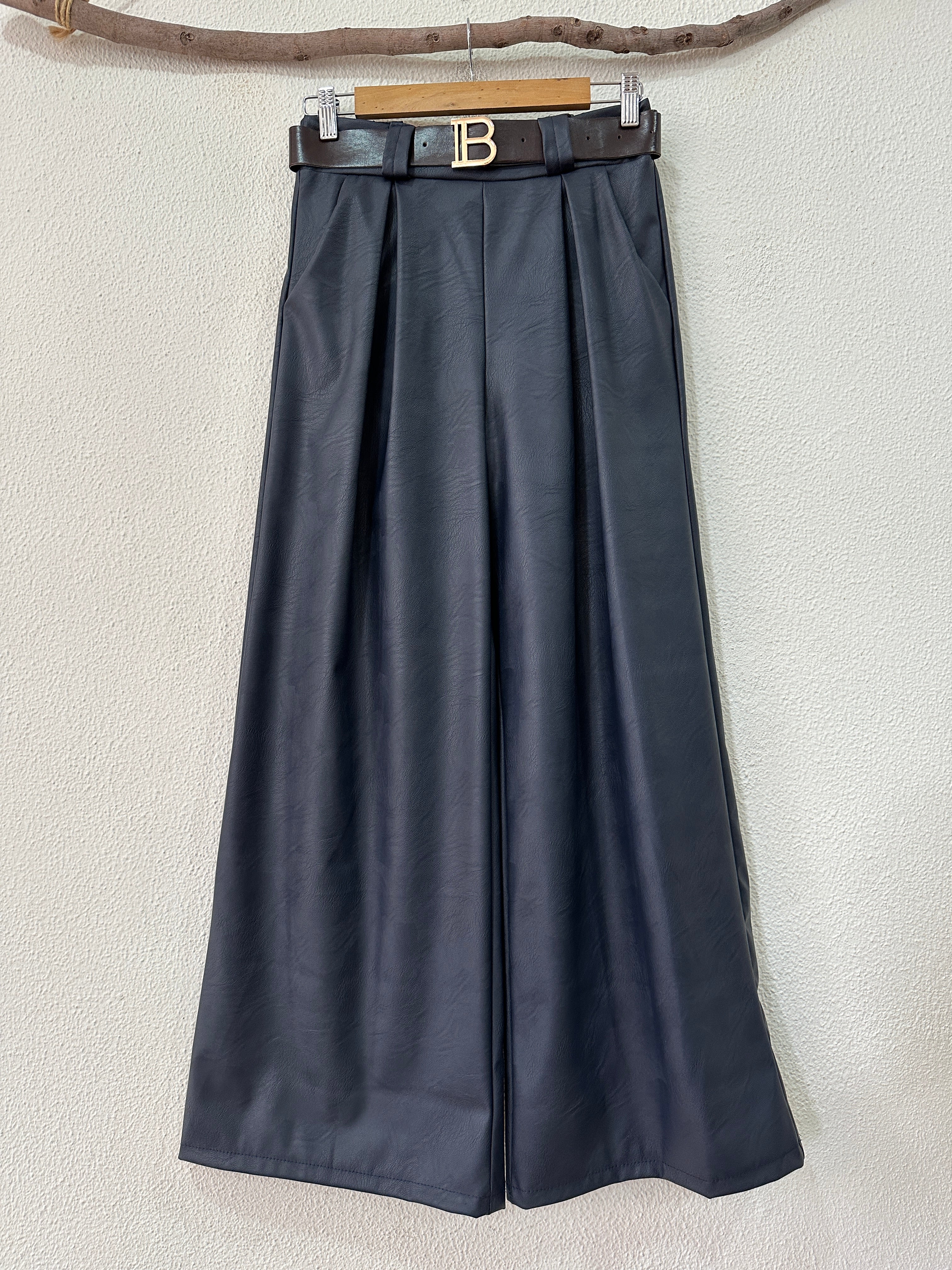 Pantalonas em ecopele BRUNI