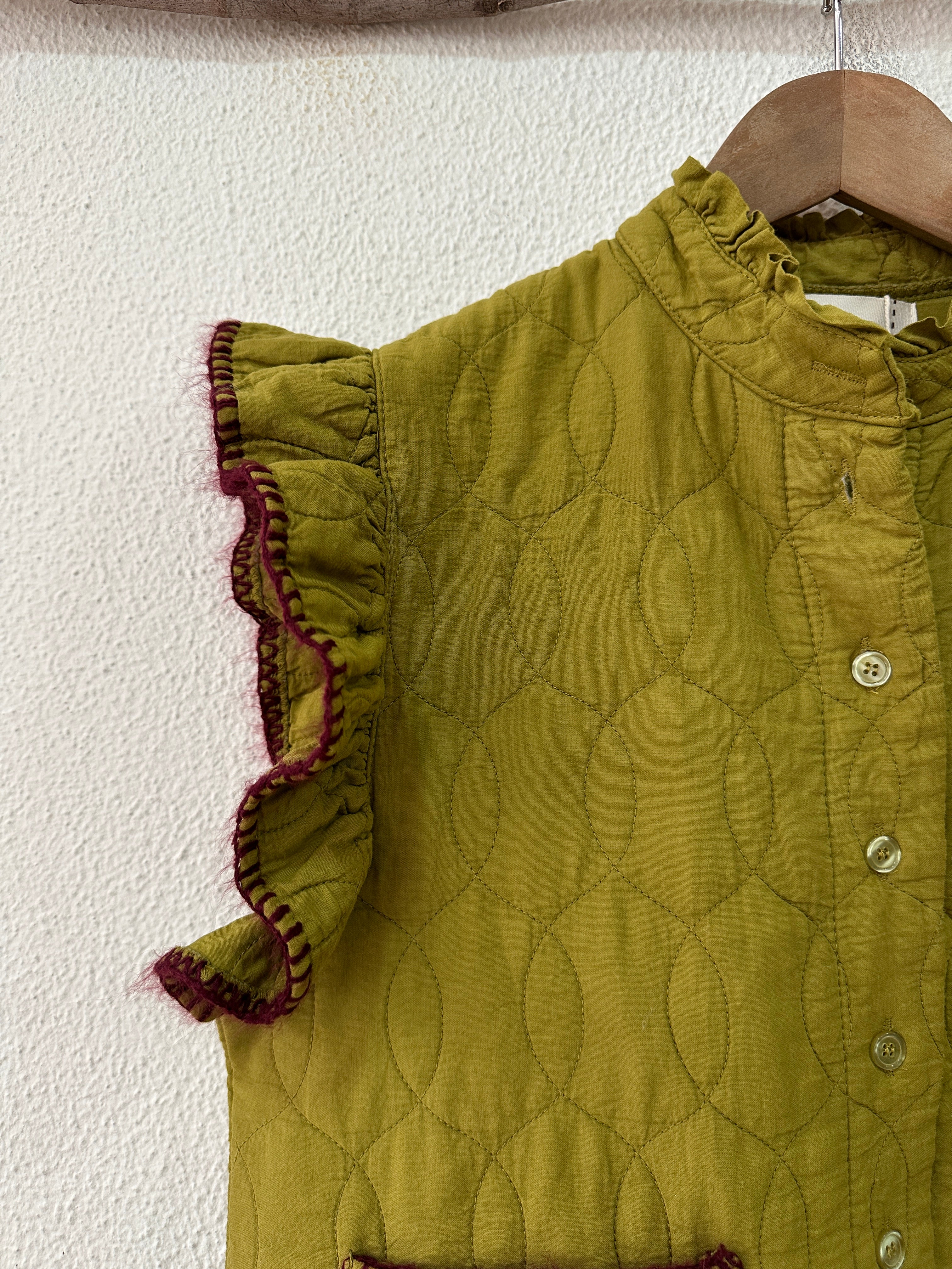 Colete acolchoado bordado FREYA