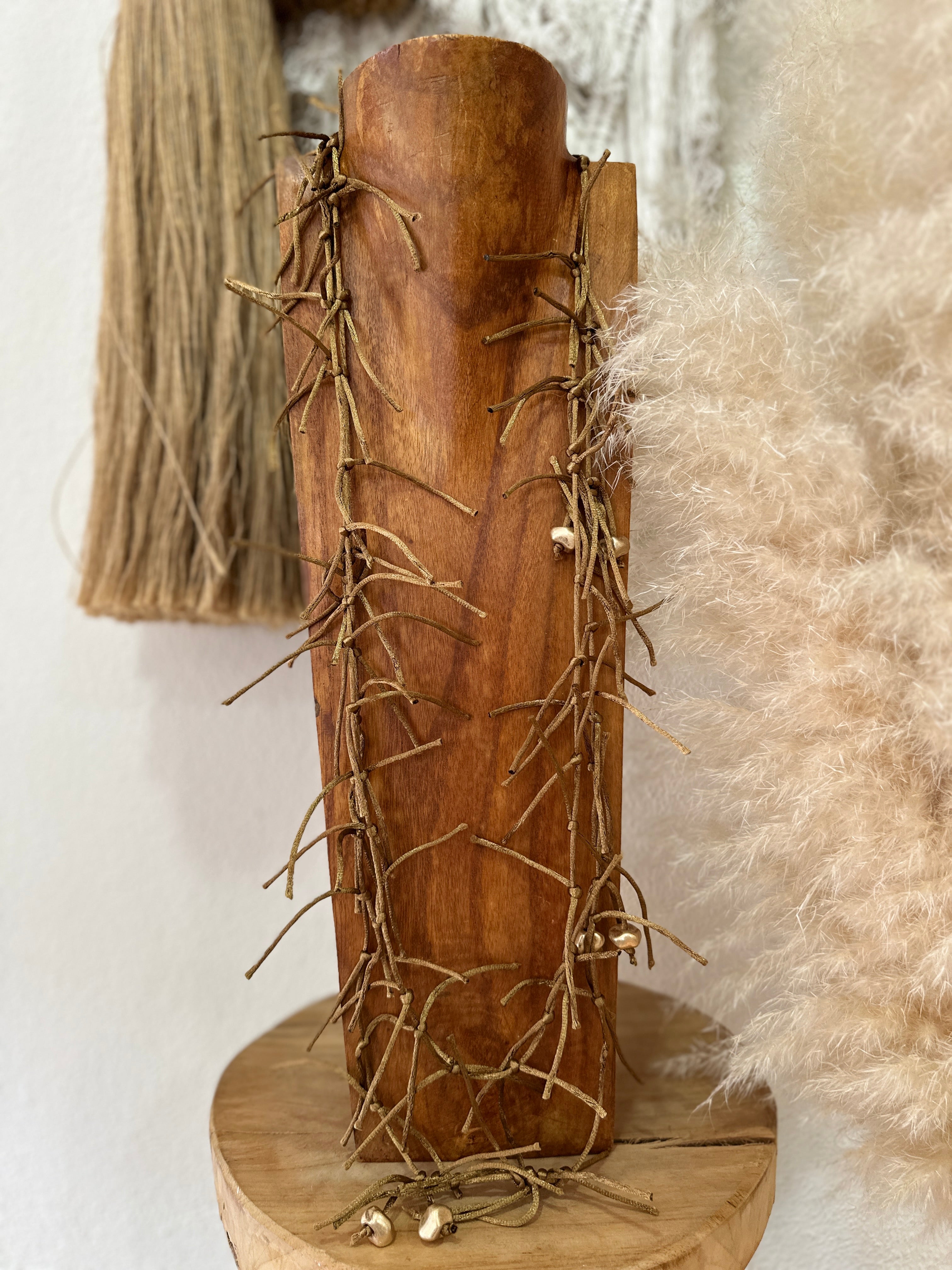 Colar comprido PATAXÓ