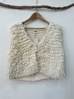 Carregar imagem no visualizador da galeria, Colete curto em malha de laçadas BRAY
