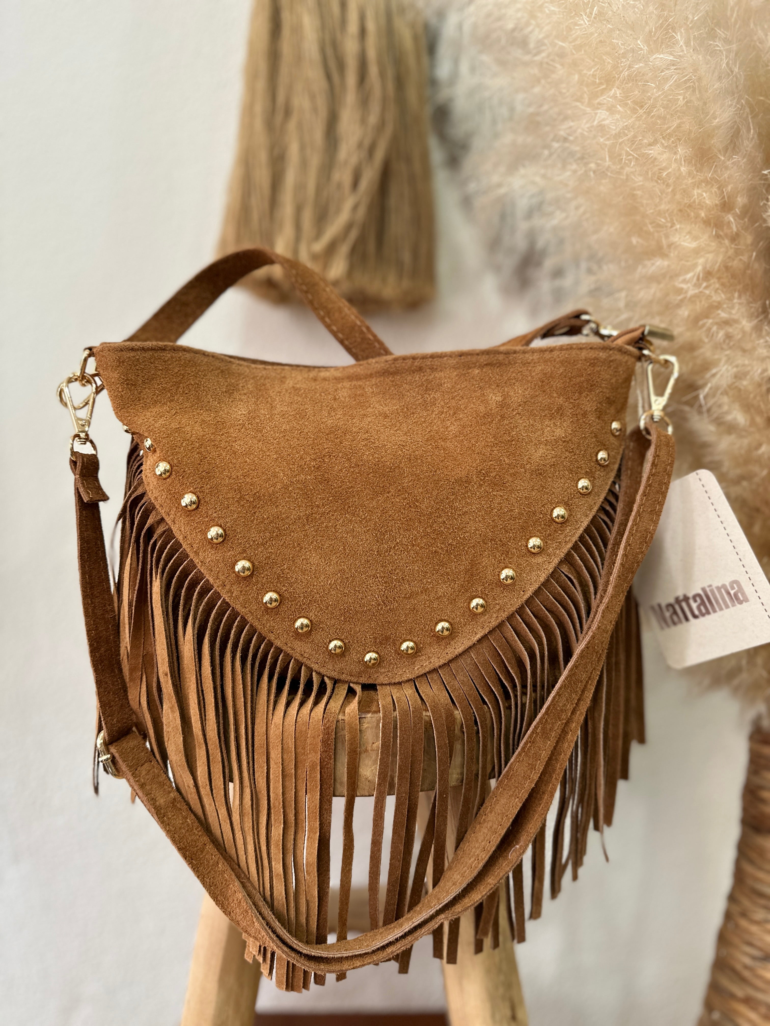 Mala em camurça c/tachas e franjas DEBBIE