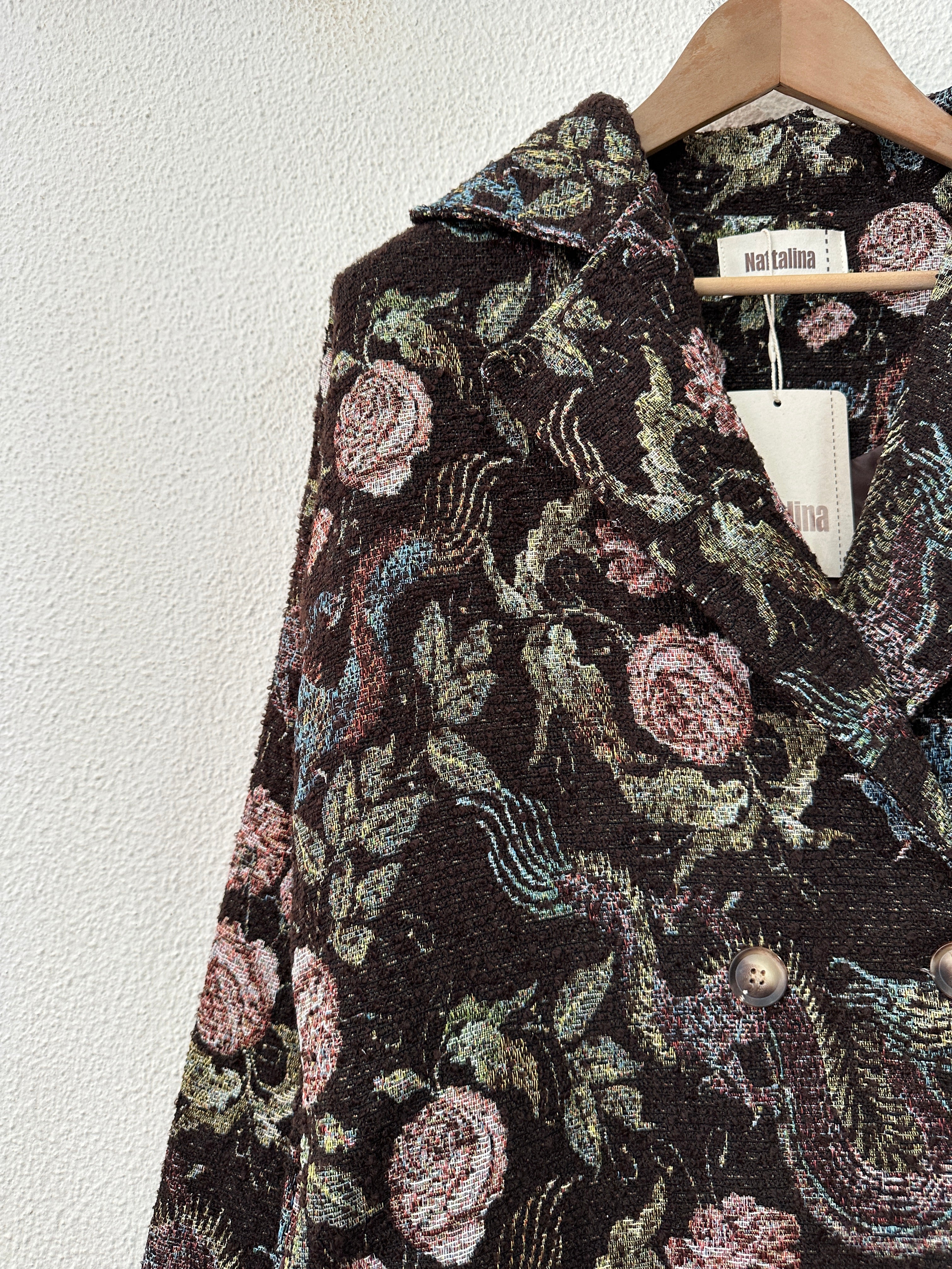 Sobretudo em tecido efeito brocado c/ forro JAPAN