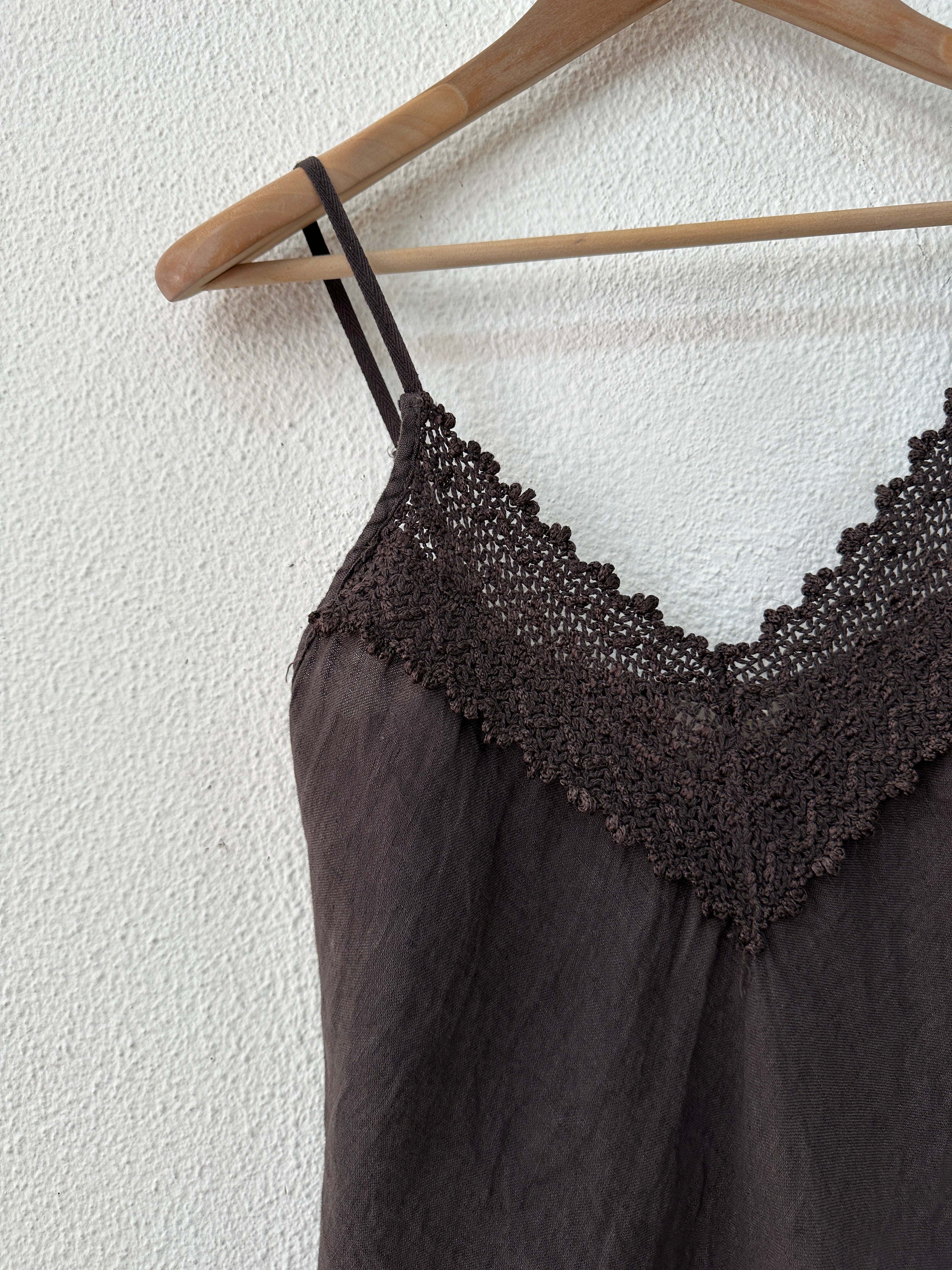 Top em linho c/renda e corte em viés RIVIERA