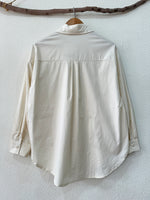 Load image in the gallery viewer,Camisa oversize bordada OÁSIS
