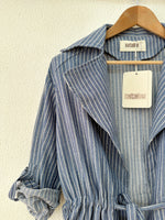 Load image in the gallery viewer,Corta-vento em denim VIAGGIO
