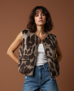 Load image in the gallery viewer,Colete tipo BOMBER FEARLESS
