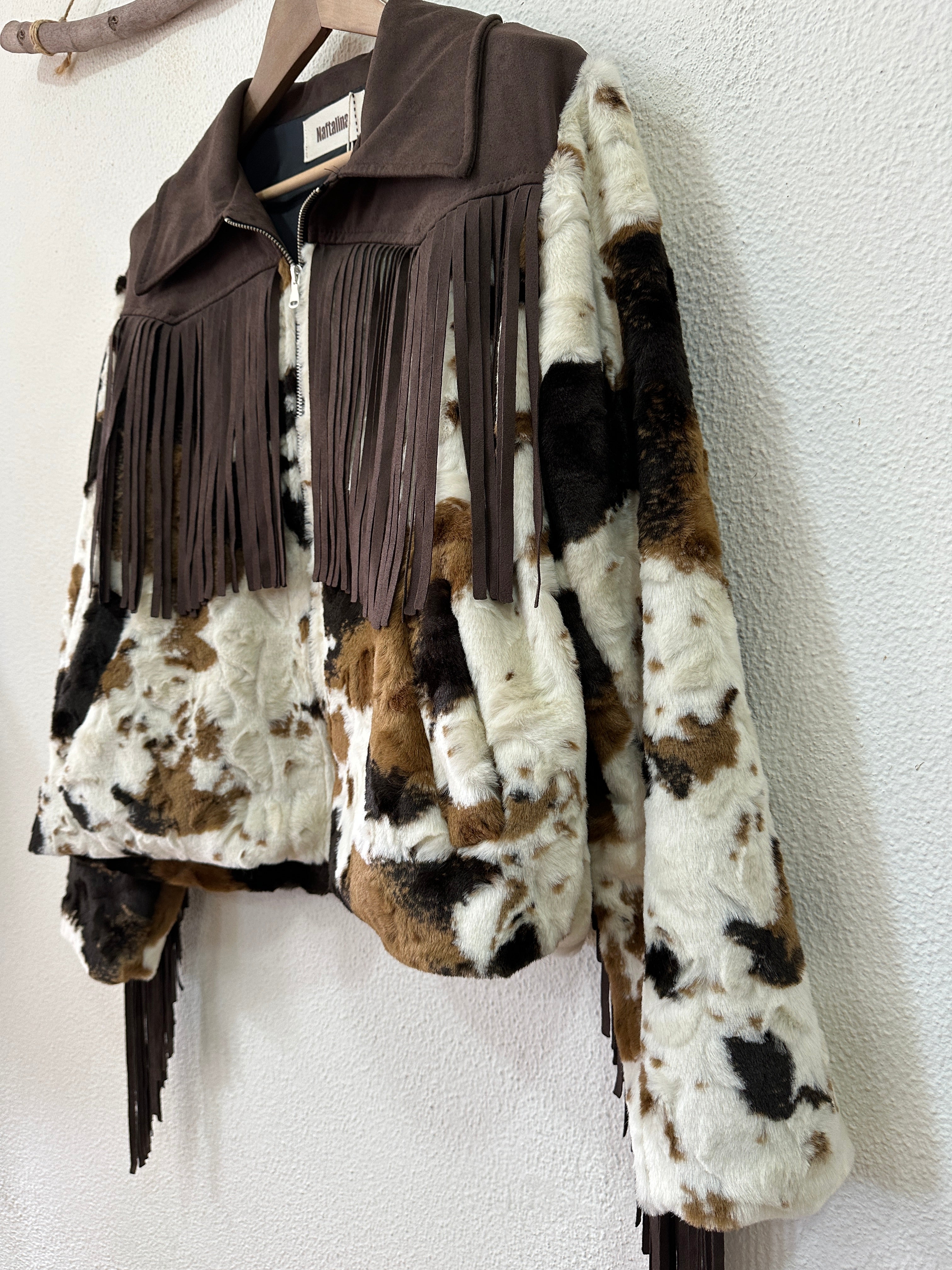 Casaco c/ imitação de pelo e franjas GLORIA