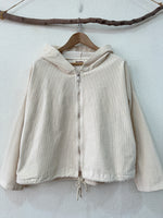 Load image in the gallery viewer,Bomber em bombazina c/carapuço JASMINE
