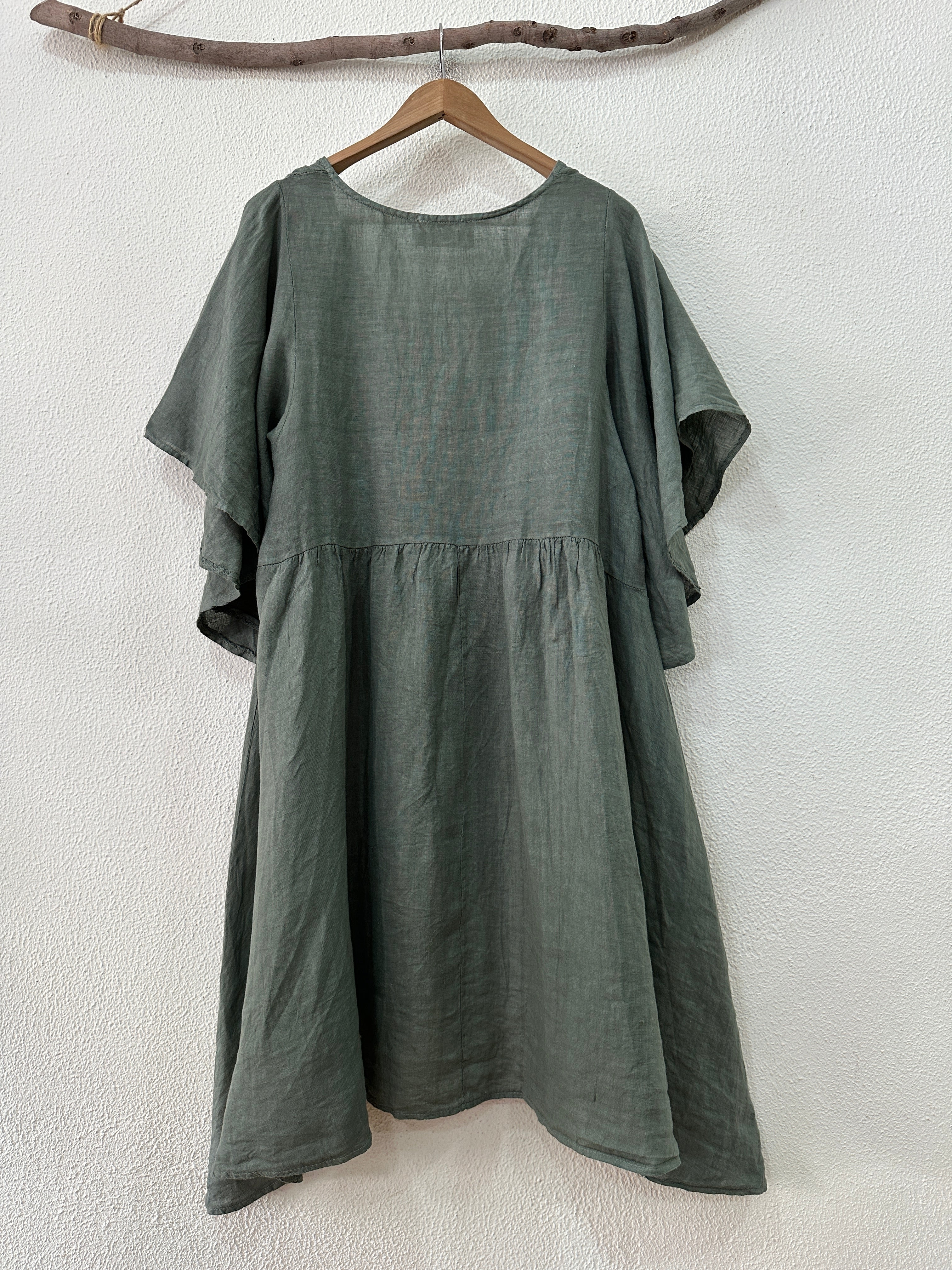 Vestido em linho assimétrico LAKE