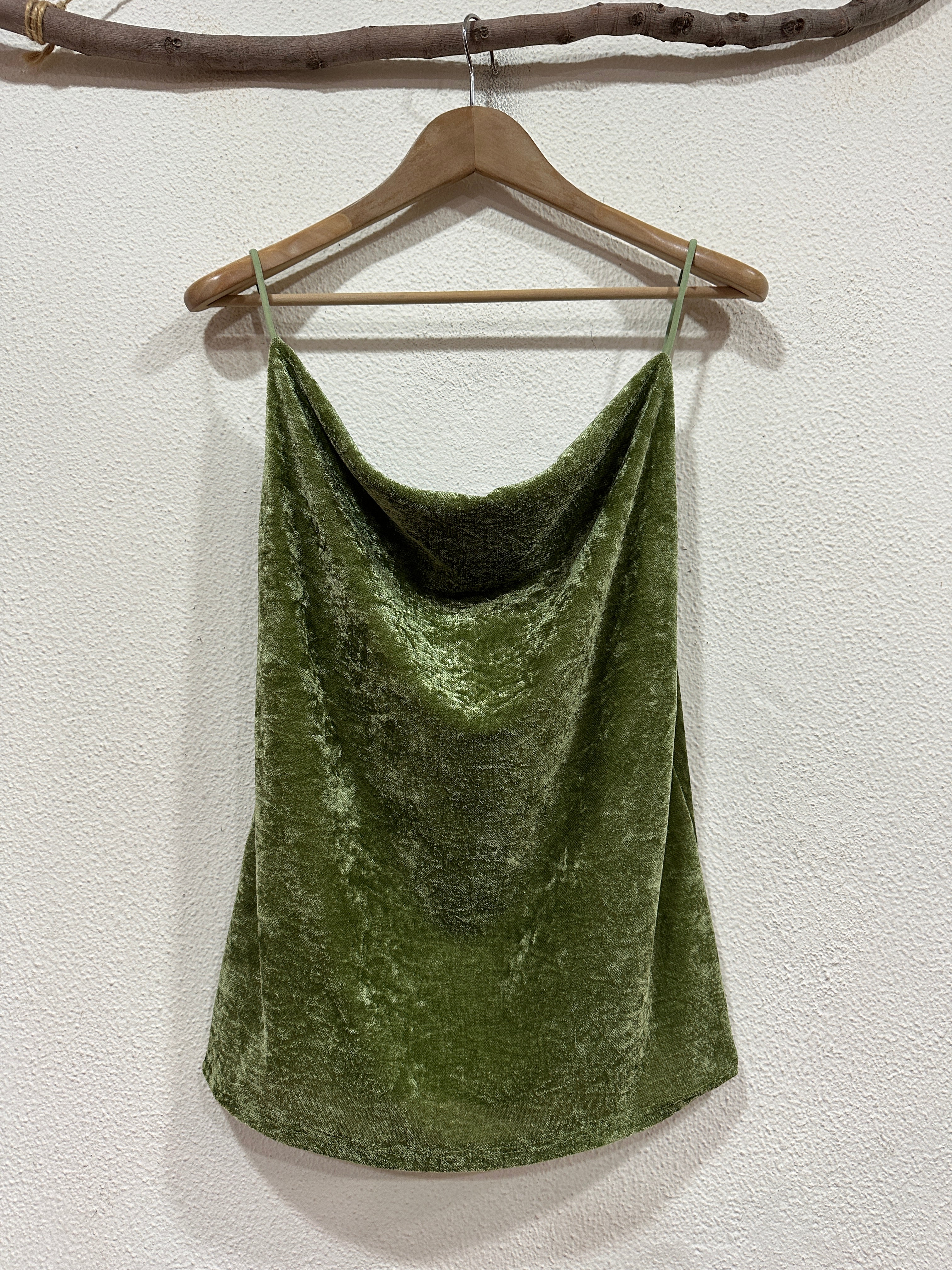 Top aveludado c/decote drapeado SPINEL