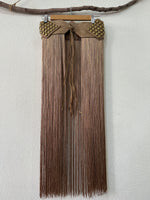 Carregar imagem no visualizador da galeria, Cinto c/tachas e franjas compridas WEST
