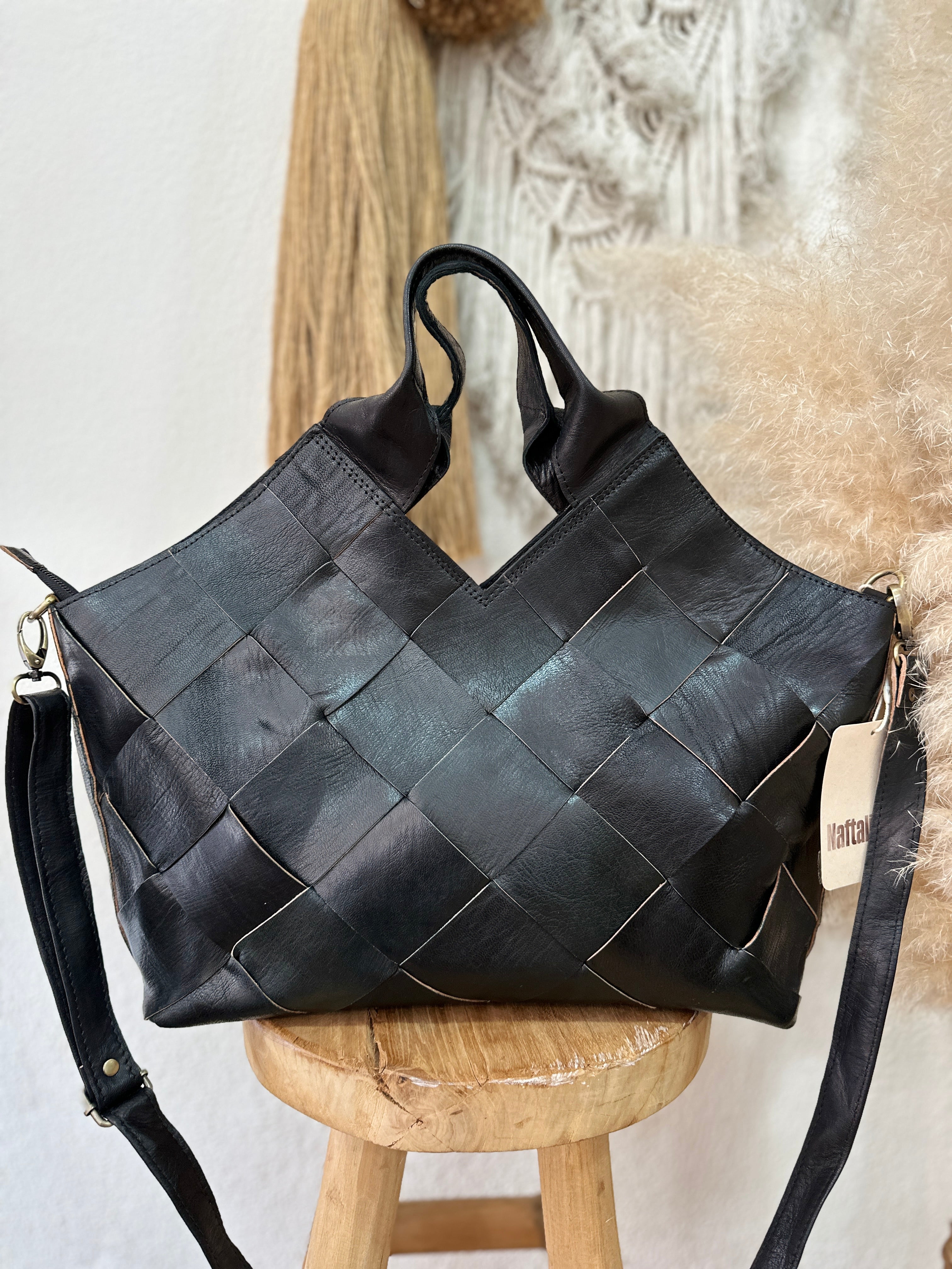 Mala em pele entrançada NAAM