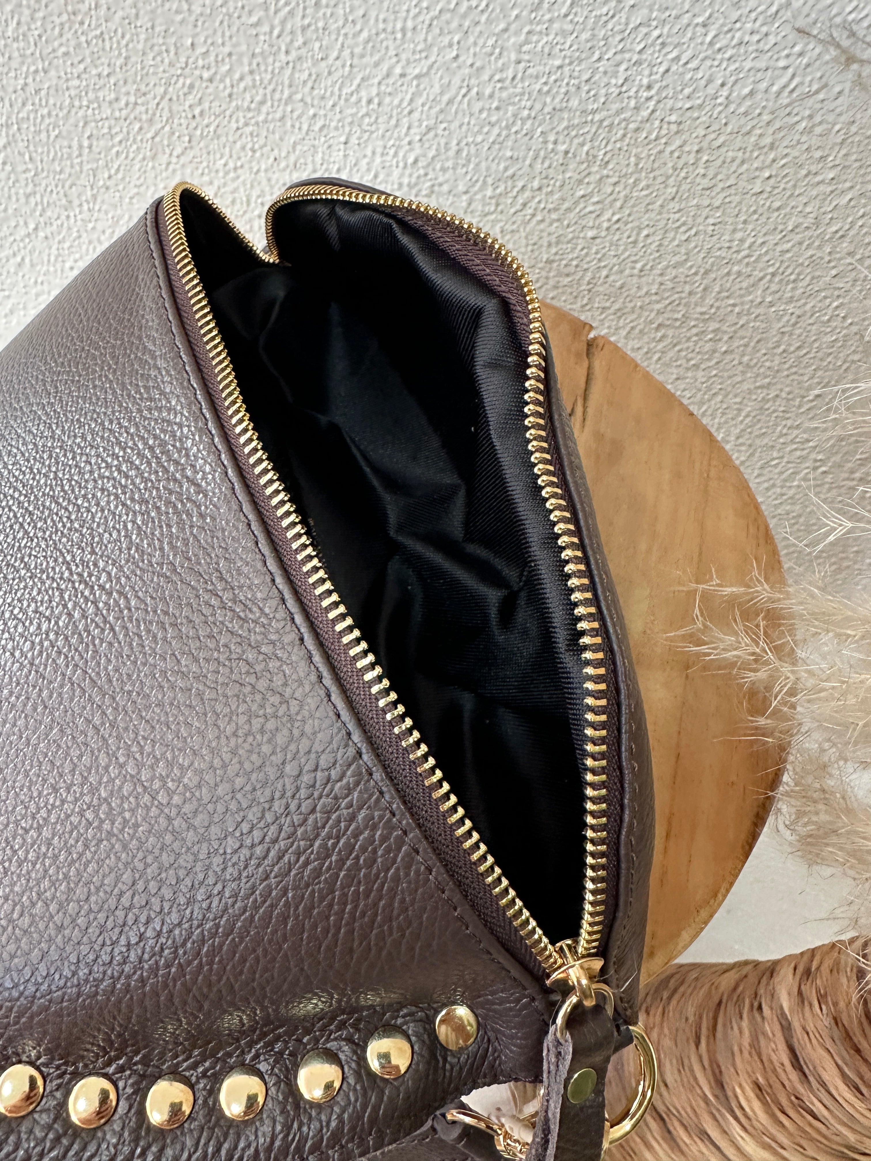 Bolsa crossbody em pele CYNTHIA