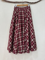 Carregar imagem no visualizador da galeria, Saia godés c/bolsos em fazenda tartan ADVENT
