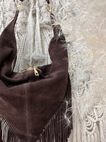 Load image in the gallery viewer,Mala em pele triangular GIPSY
