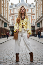 Load image in the gallery viewer,Casaco de malha c/ atilhos MARTINIQUE
