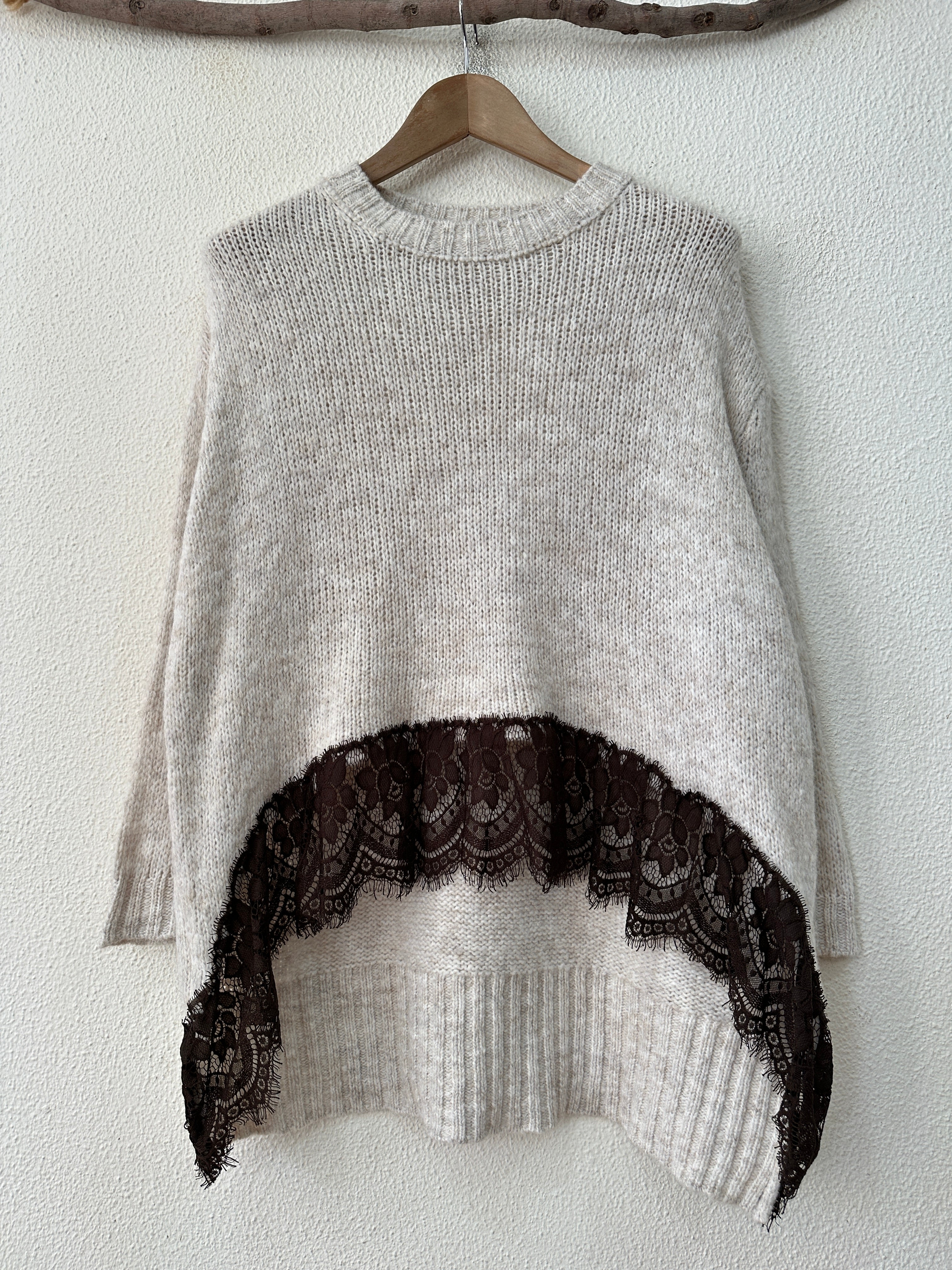 Camisola de malha assimétrica c/ renda CHEESECAKE