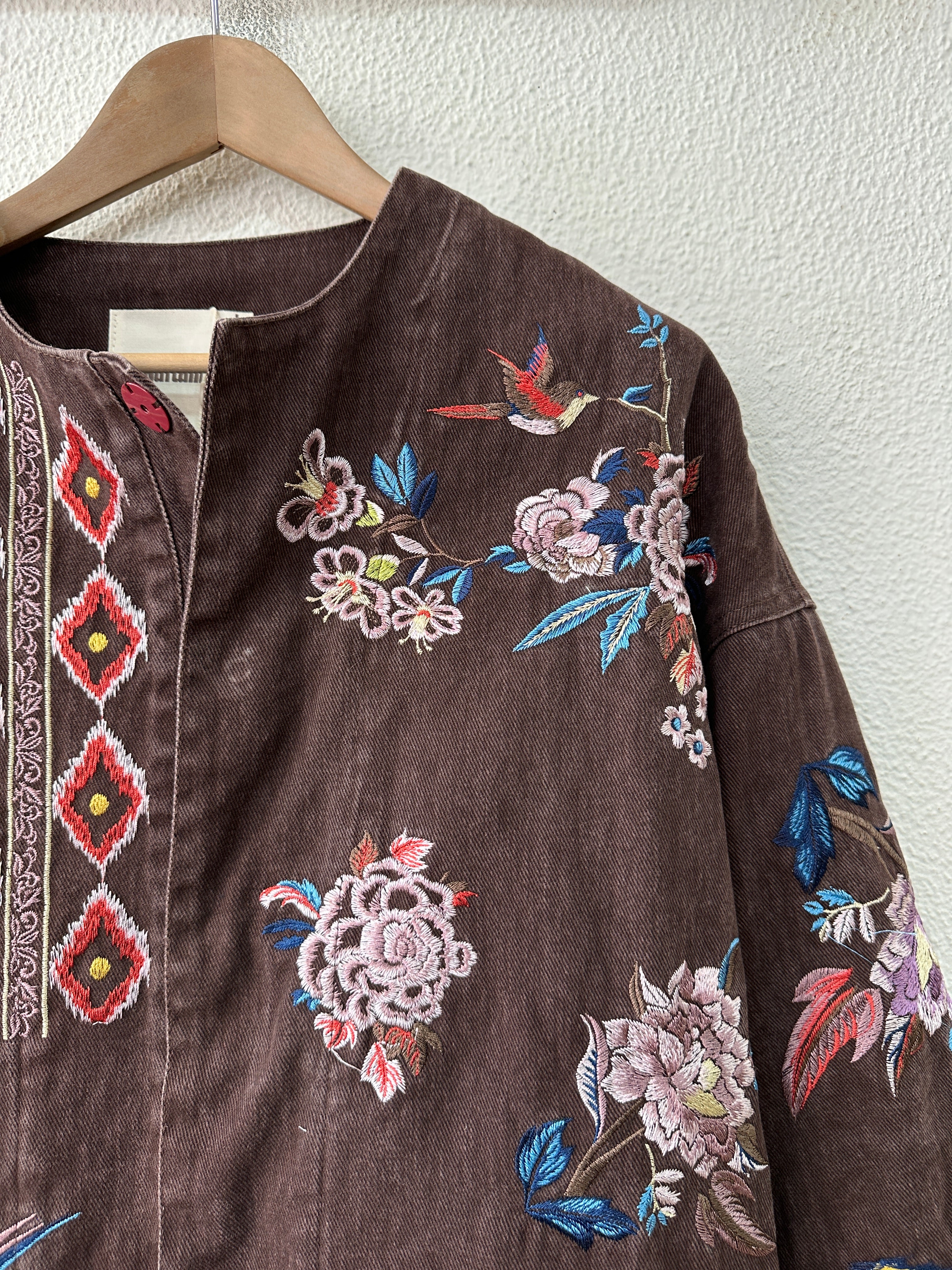 Casaco de sarja acolchoado bordado AIKO