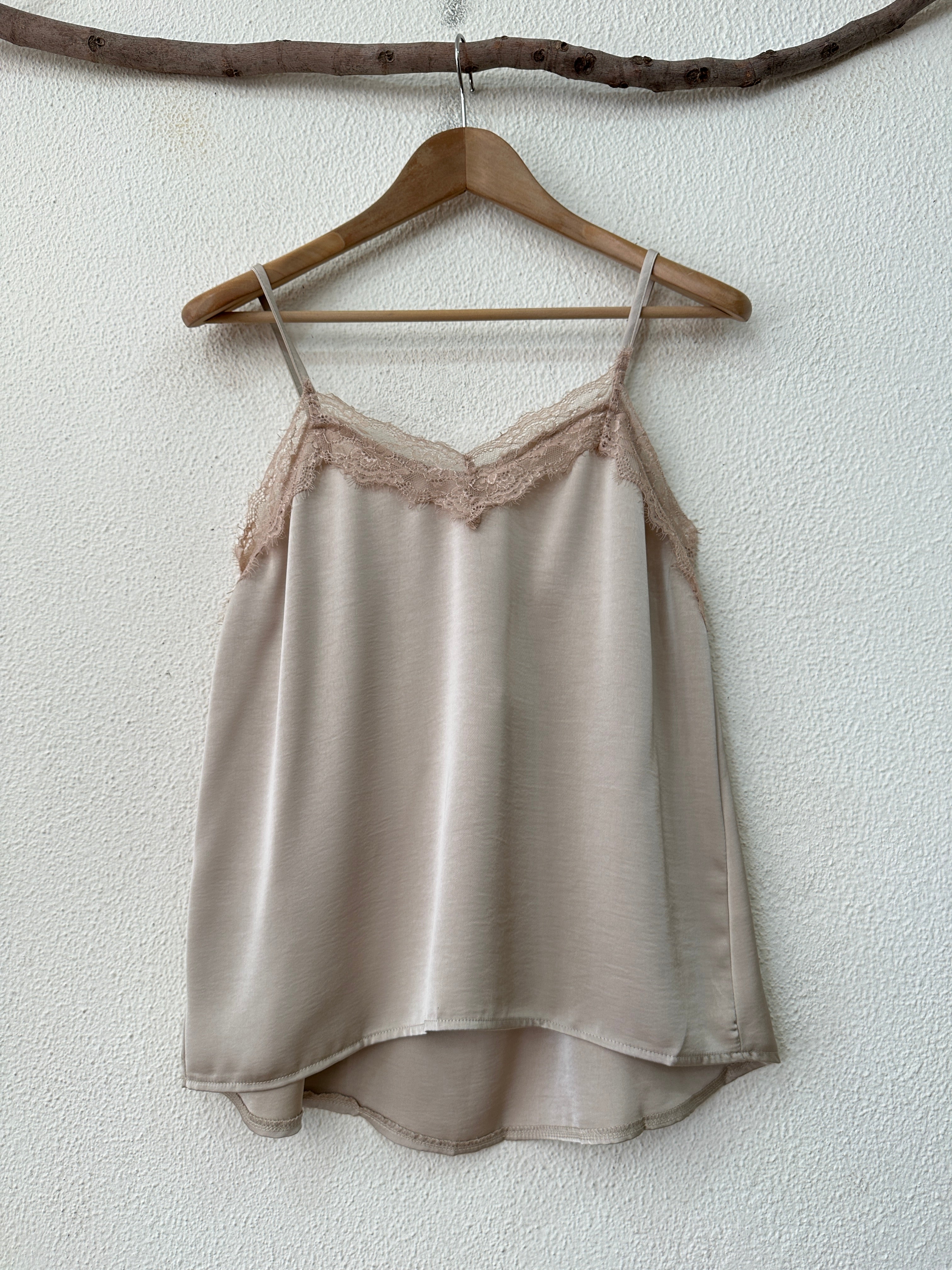 Top acetinado c/ renda JENNIFER