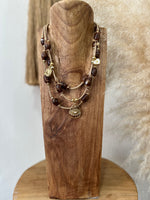 Load image in the gallery viewer,Colar curto multivoltas CONDOR
