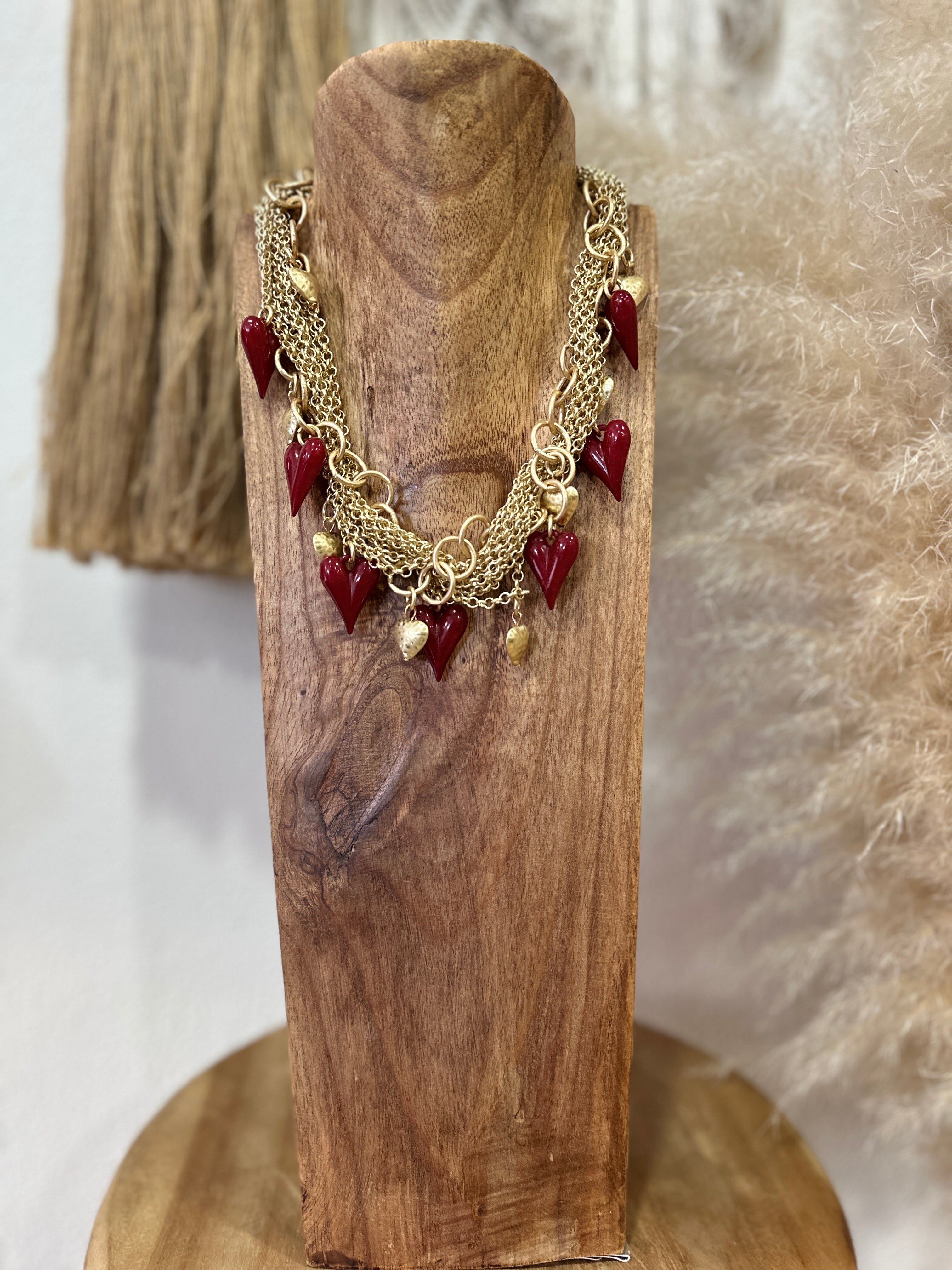 Colar curto em aço NOA