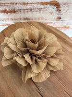 Load image in the gallery viewer,Pregadeira em tecido FLEUR
