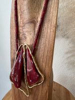 Cargue la imagen en el visor de la galería,Colar em acrílico HATHOR
