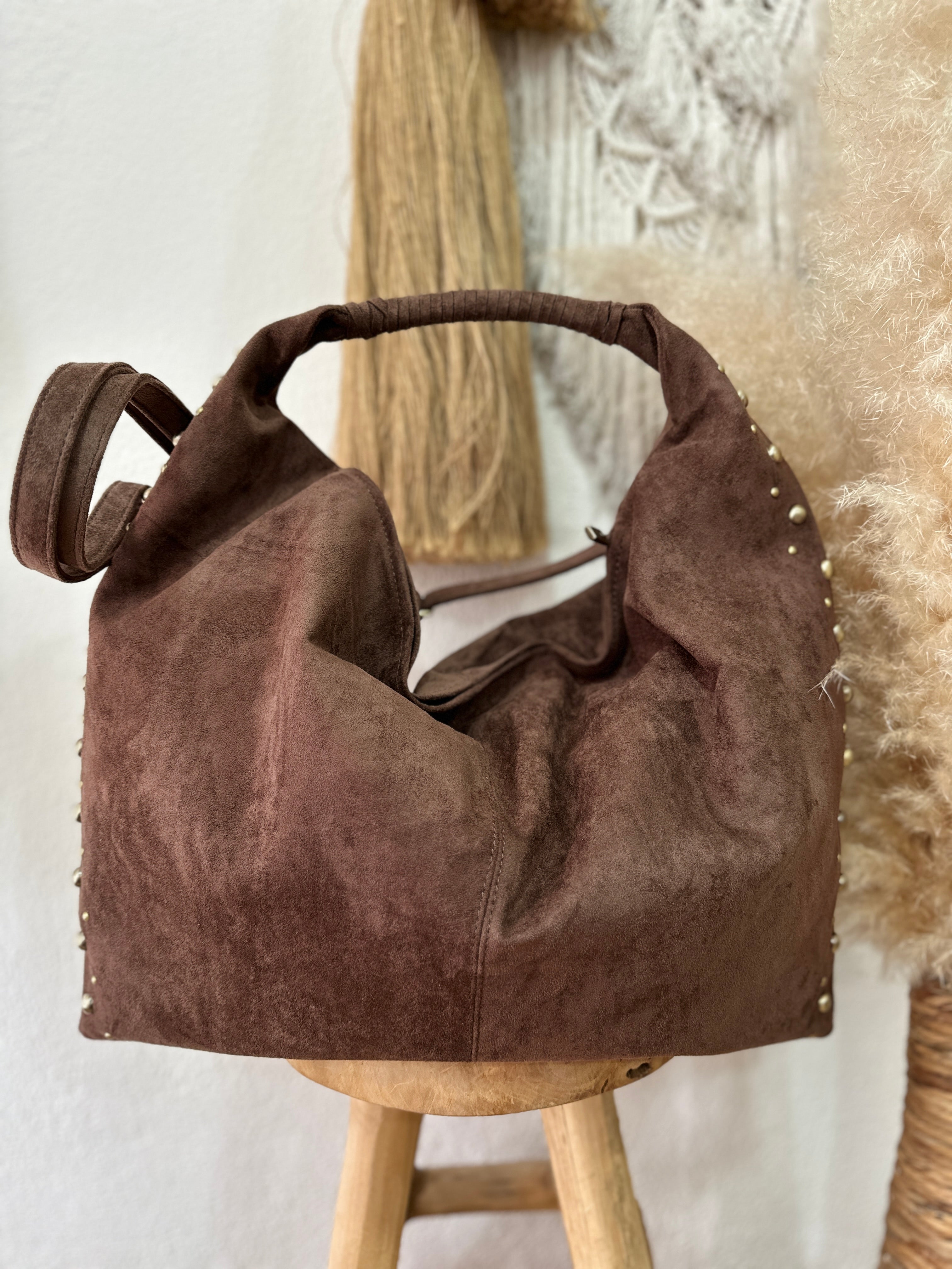 Mala em camurça sintética c/tachas BOULEVARD