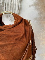 Carregar imagem no visualizador da galeria, Mala em pele c/franjas GENEVIEVE
