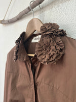 Load image in the gallery viewer,Camisa de popelina c/aplicações LOUISE
