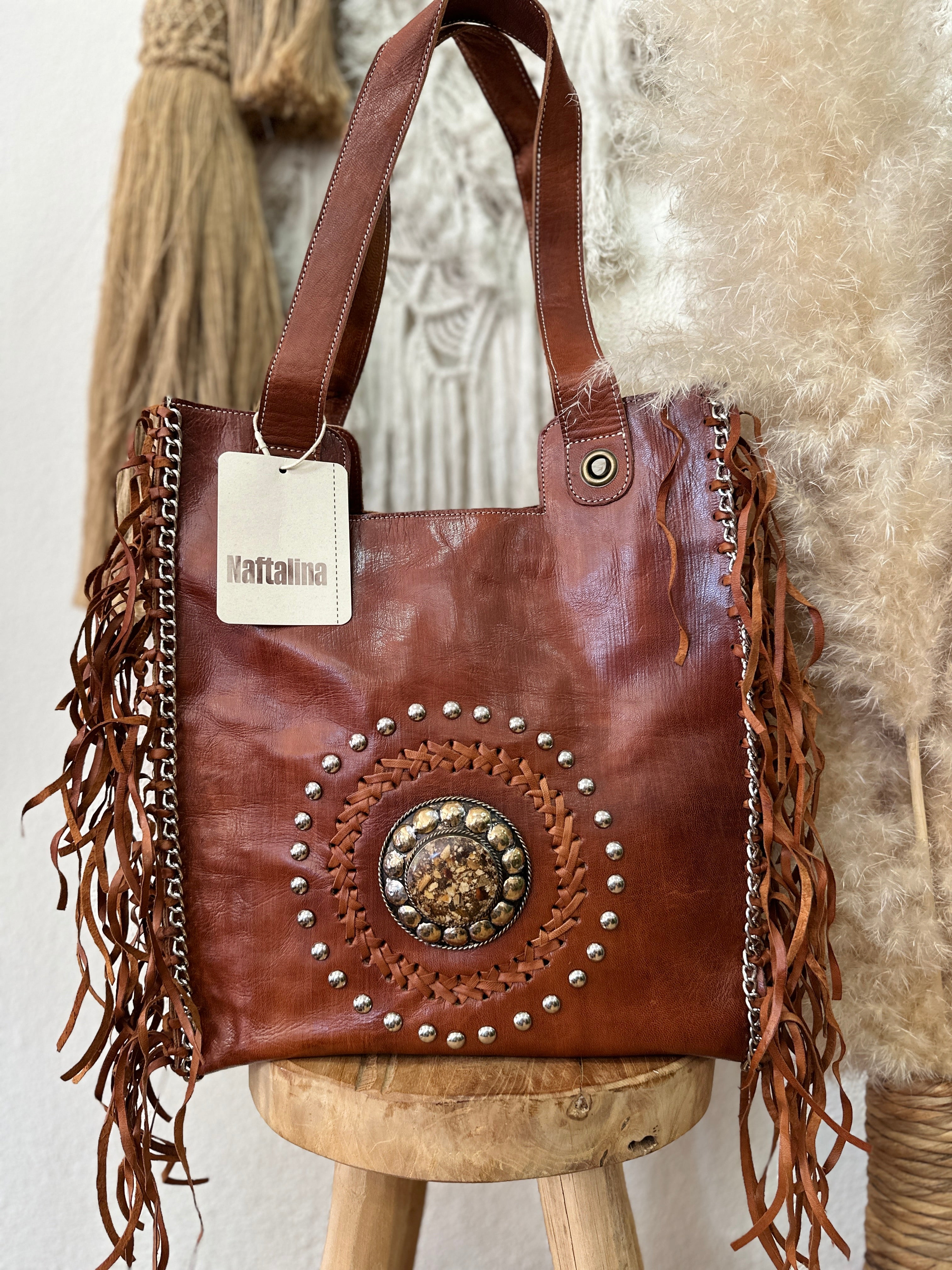 Mala em pele c/ tachas e franjas RUBY