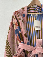 Carregar imagem no visualizador da galeria, Kimono em veludo bordado RIVIERA
