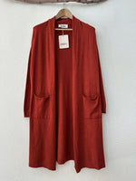 Load image in the gallery viewer,Cardigan de malha c/ bolsos AUTUMN
