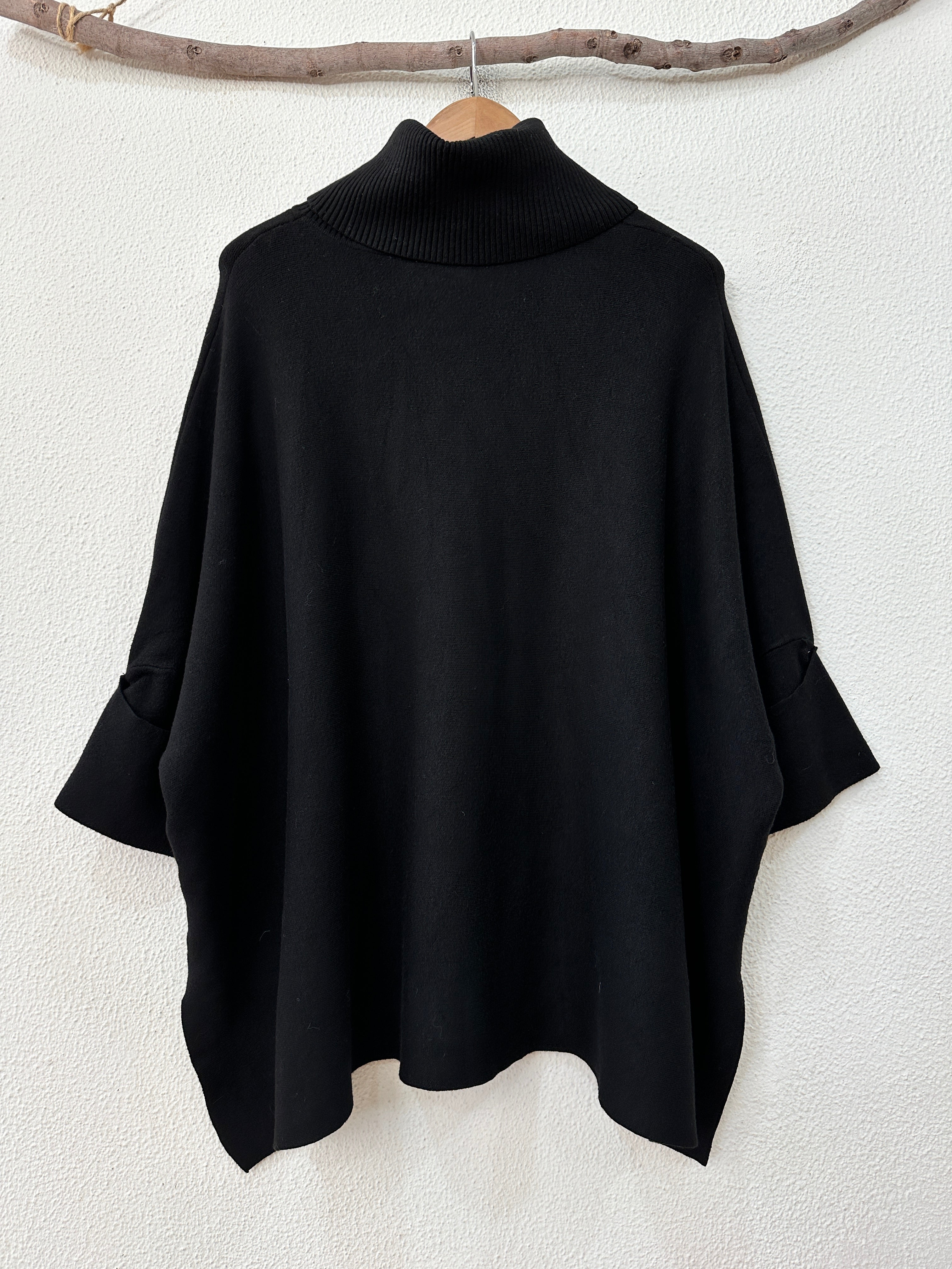 Camisola-poncho c/gola alta COSY