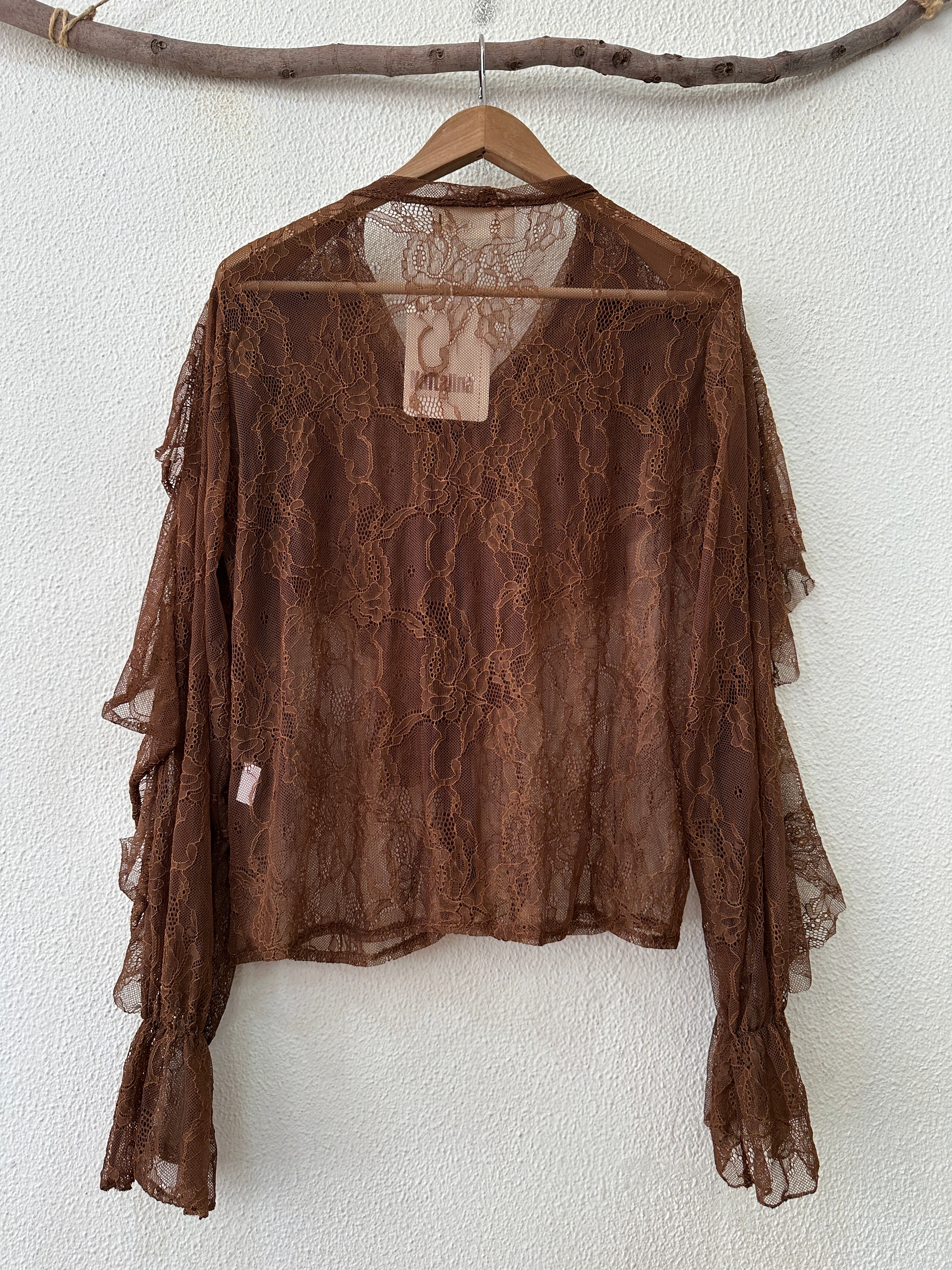 Camisa em renda c/ folhos MARGARETTE