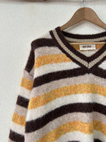 Load image in the gallery viewer,Camisola de malha c/detalhe em dourado LIZZA
