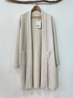 Load image in the gallery viewer,Casaco comprido em malha fina c/franja SNOWDONIA
